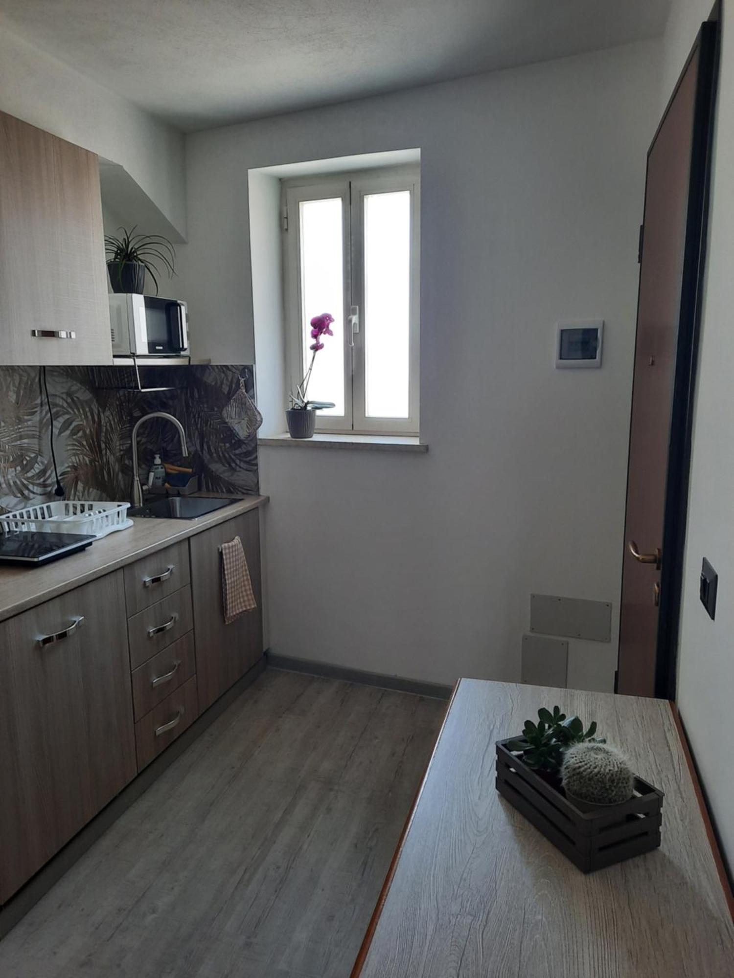 Appartement Viccinella House à Capranica Extérieur photo